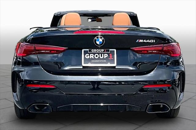 2025 BMW M4 M440i