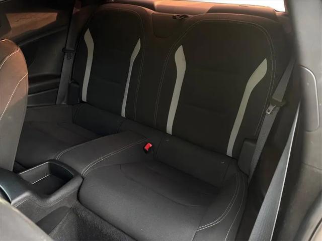 2020 Chevrolet Camaro RWD Coupe 1LT