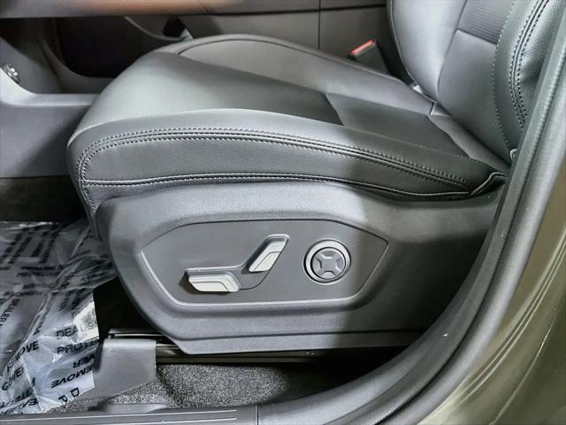 2026 Hyundai Santa Fe Hybrid Limited 7 Passenger