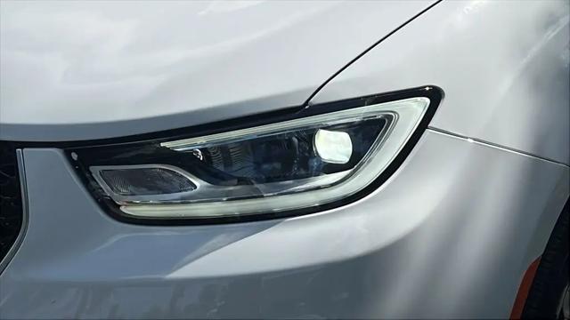 2024 Chrysler Pacifica Pinnacle AWD