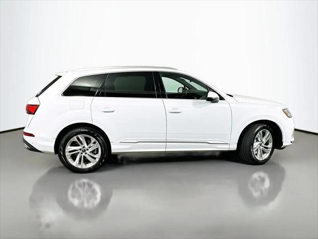2023 Audi Q7 Premium 55 TFSI quattro Tiptronic