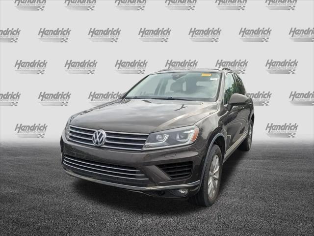 2016 Volkswagen Touareg VR6 Sport