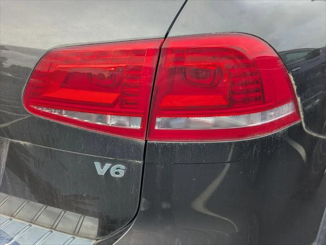 2016 Volkswagen Touareg VR6 Sport
