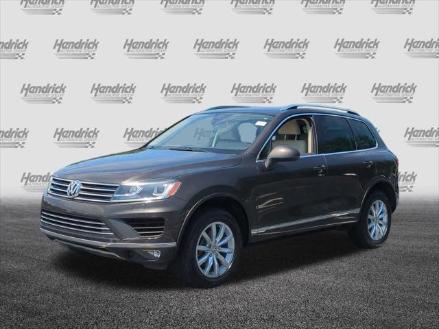2016 Volkswagen Touareg VR6 Sport