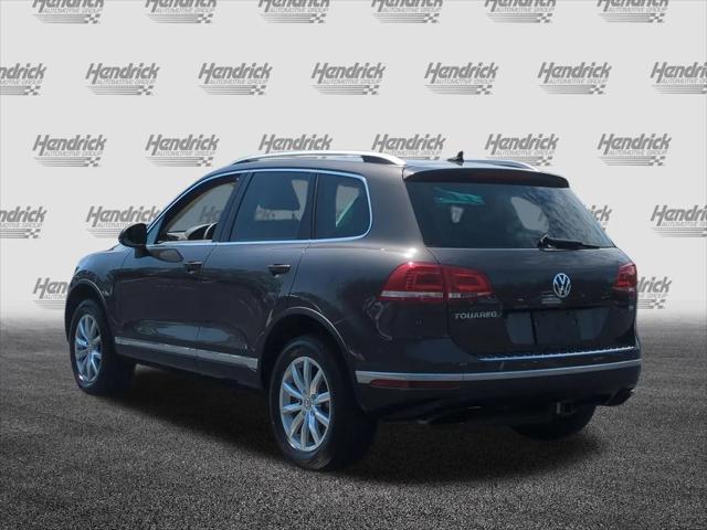 2016 Volkswagen Touareg VR6 Sport