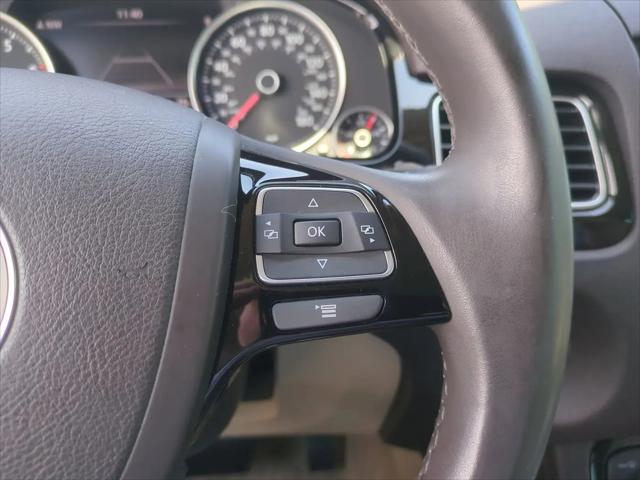 2016 Volkswagen Touareg VR6 Sport