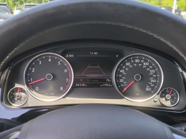2016 Volkswagen Touareg VR6 Sport