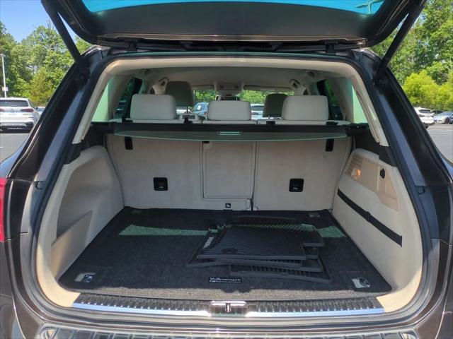 2016 Volkswagen Touareg VR6 Sport