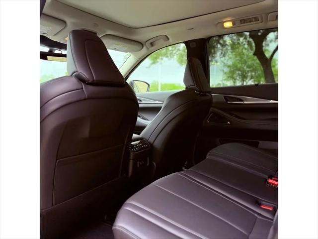 2026 INFINITI QX60 LUXE AWD