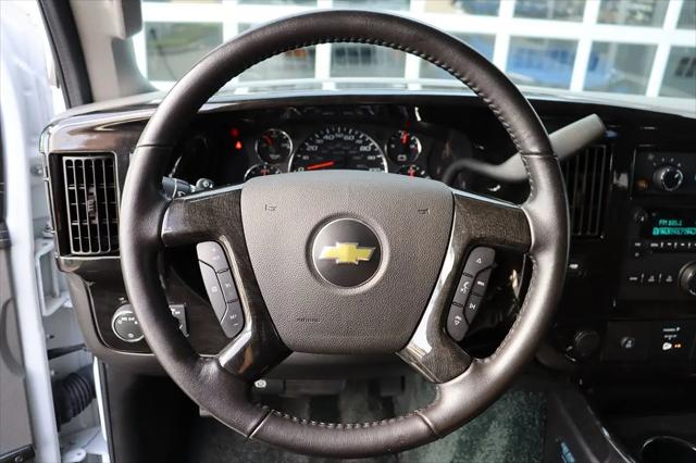 2021 Chevrolet Express Passenger RWD 2500 Regular Wheelbase LS