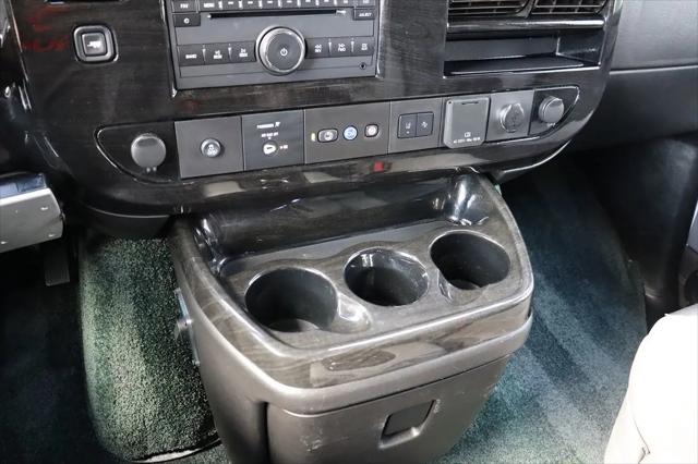 2021 Chevrolet Express Passenger RWD 2500 Regular Wheelbase LS