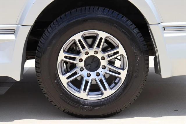 2021 Chevrolet Express Passenger RWD 2500 Regular Wheelbase LS