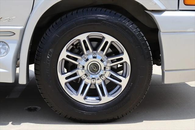 2021 Chevrolet Express Passenger RWD 2500 Regular Wheelbase LS