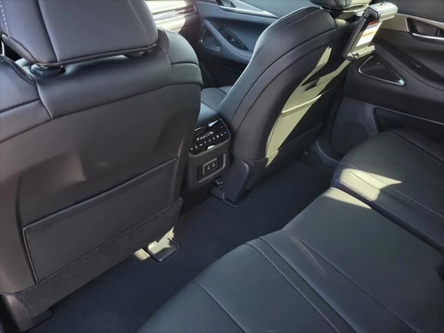 2026 INFINITI QX60 LUXE AWD