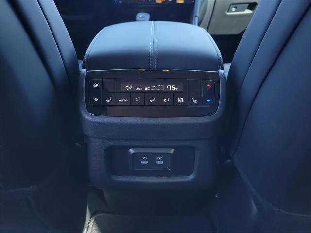 2026 INFINITI QX60 LUXE AWD
