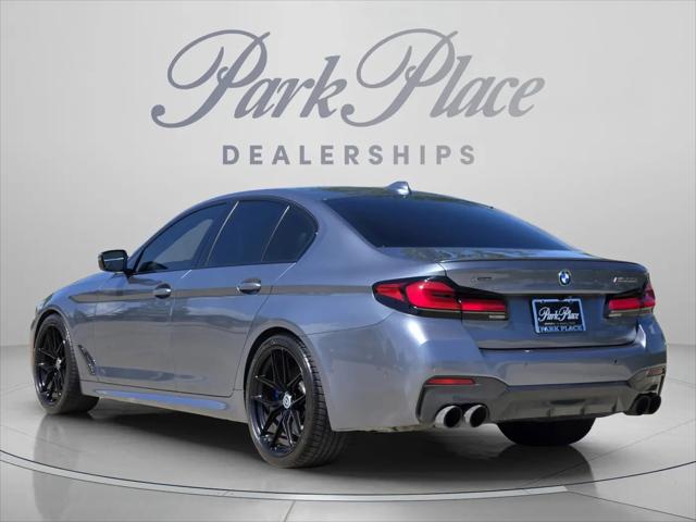 2022 BMW M5 i xDrive