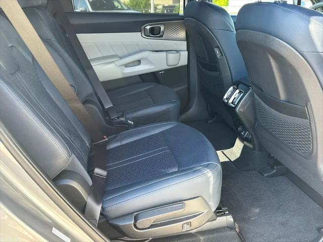 2023 Kia Sorento Hybrid SX Prestige