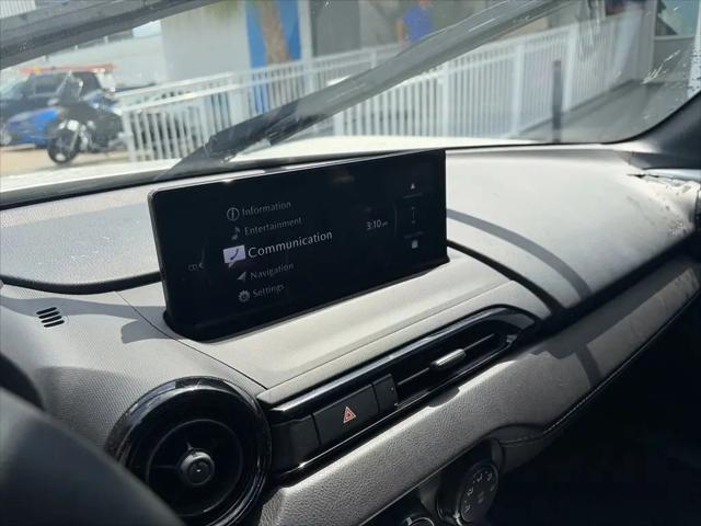 2025 Mazda MX-5 Club