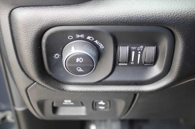 2025 Ram 1500 Big Horn Crew Cab 4x2 5'7" Box