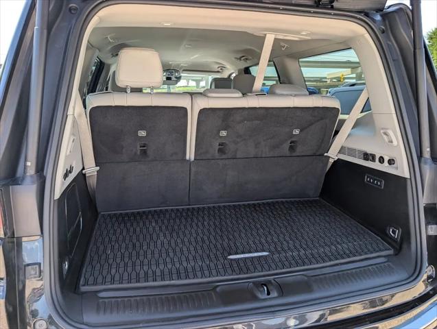 2022 Jeep Wagoneer Series III 4x4