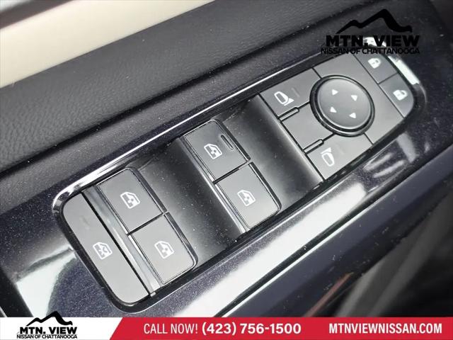 2022 Nissan Pathfinder SV 2WD