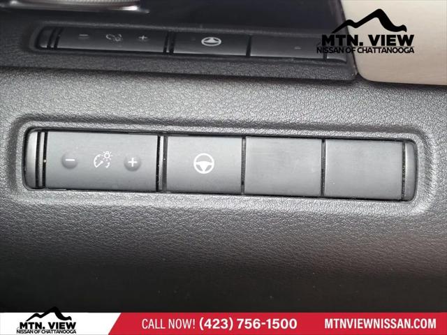 2022 Nissan Pathfinder SV 2WD