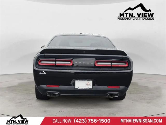 2018 Dodge Challenger SXT
