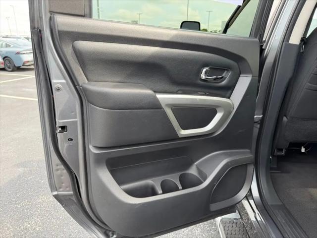 2016 Nissan Titan XD SV Diesel