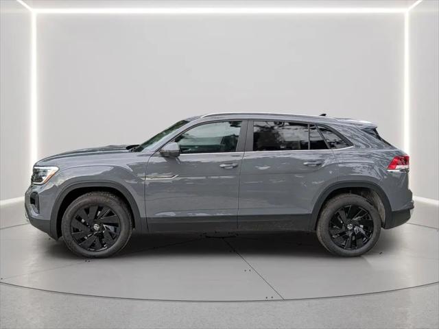 2026 Volkswagen Atlas Cross Sport SE with Technology