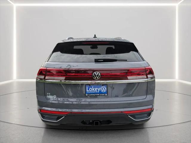 2026 Volkswagen Atlas Cross Sport SE with Technology