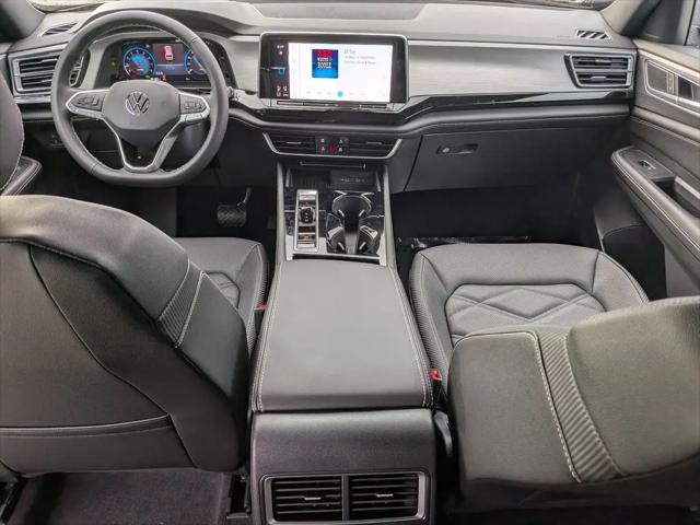 2026 Volkswagen Atlas Cross Sport SE with Technology