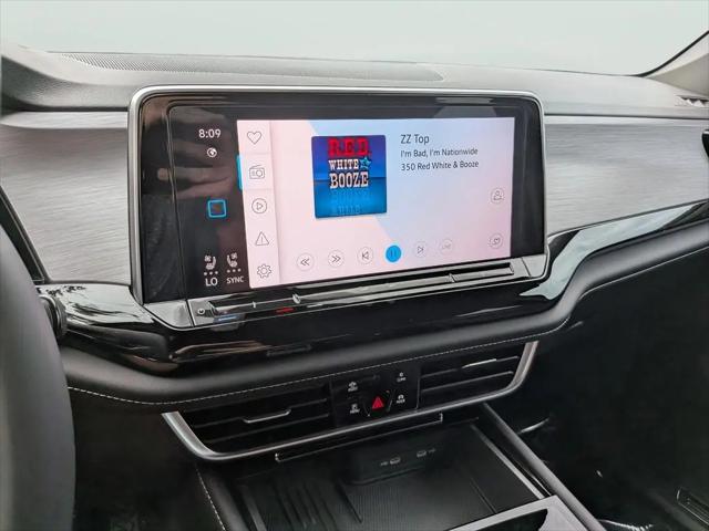 2026 Volkswagen Atlas Cross Sport SE with Technology