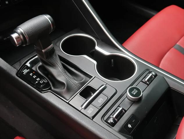 2024 Kia K5 GT-Line
