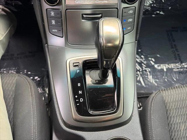 2015 Hyundai Genesis Coupe 3.8 Base