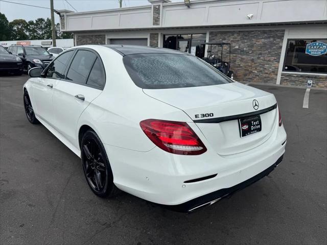 2018 Mercedes-Benz E-CLASS E 300 E 300