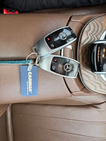 2018 Mercedes-Benz E-CLASS E 300 E 300