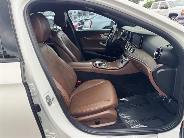 2018 Mercedes-Benz E-CLASS E 300 E 300