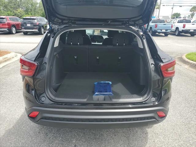 2026 Chevrolet Trax FWD LS