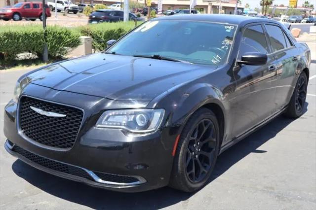 2019 Chrysler 300 Touring