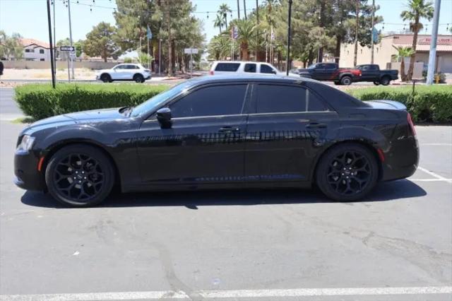 2019 Chrysler 300 Touring