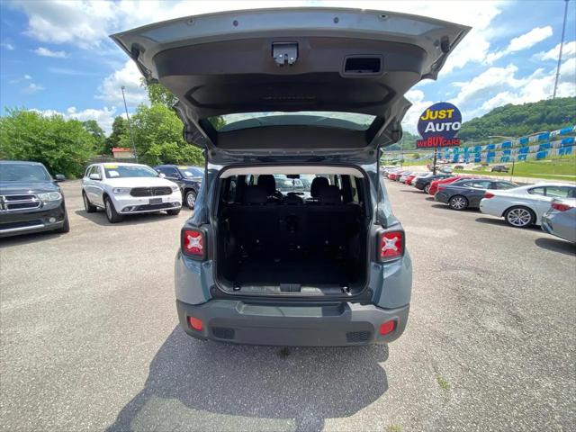 2018 Jeep Renegade Latitude FWD