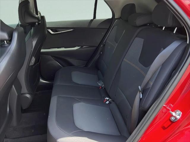 2026 Kia Niro LX