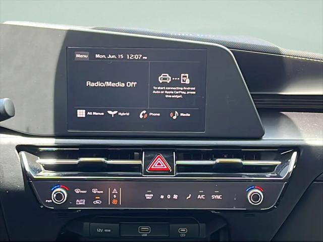 2026 Kia Niro LX