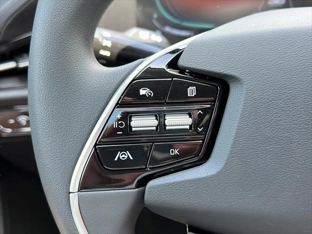 2026 Kia Niro LX