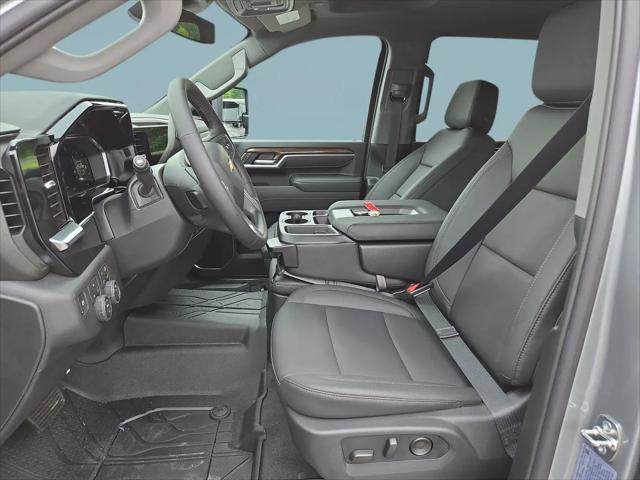2026 Chevrolet Silverado 3500HD Crew Cab, Long Bed, LT Dual Rear Wheel, RWD