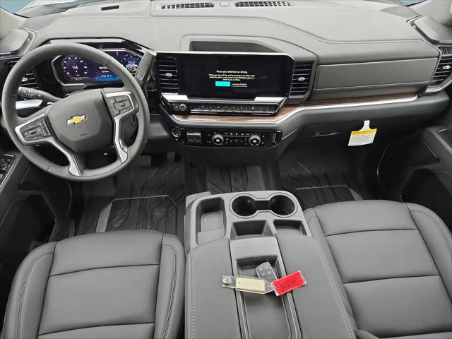 2026 Chevrolet Silverado 3500HD Crew Cab, Long Bed, LT Dual Rear Wheel, RWD