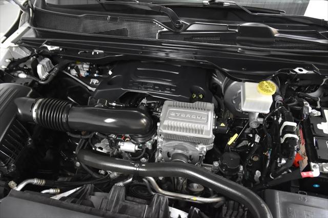 2023 Ram 1500 Lone Star Crew Cab 4x4 5'7" Box