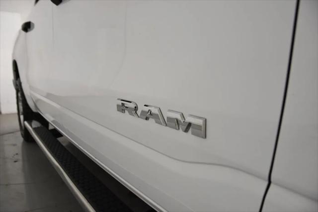 2023 Ram 1500 Lone Star Crew Cab 4x4 5'7" Box
