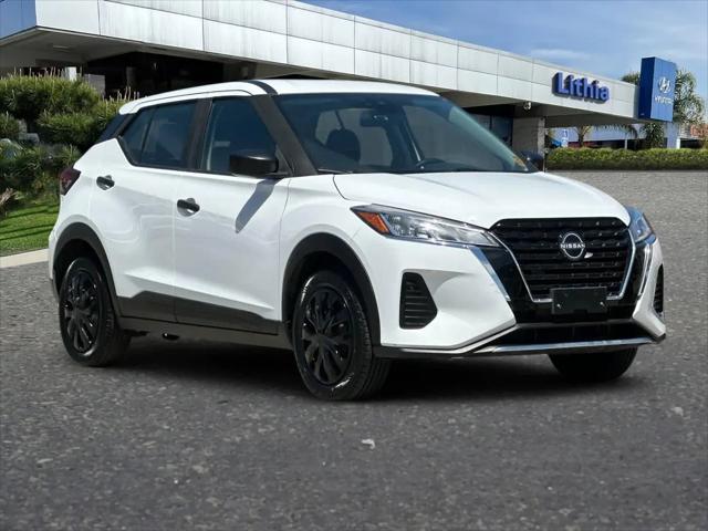 2023 Nissan Kicks S Xtronic CVT