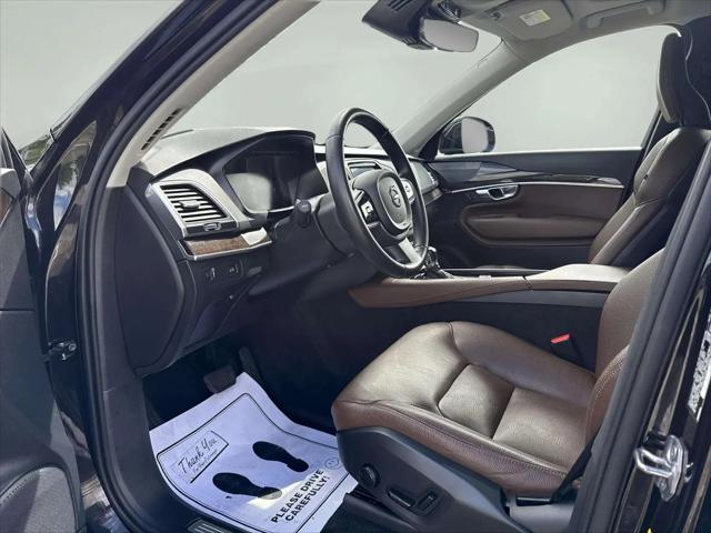 2019 Volvo XC90 T6 Momentum
